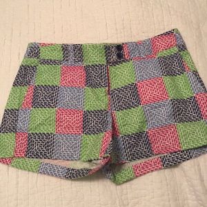 Vineyard Vines shorts